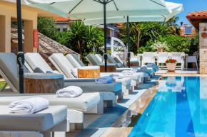Отель Hesperides Hotel Pefkochori  Певкохори